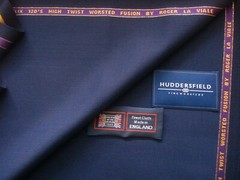 SUPER 120’s HIGH TWIST WOOL BLEND SUITING FABRIC Lt. Navy BY Roger La Viale=3.4m