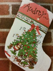 fabric panel 606F CHRISTMAS SOCKS Stockings Patch Press CUT-OUTS 1981 uncut