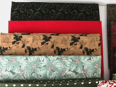 14 PIECE, 14.25 YARD – CHRISTMAS QUILTING CRAFT COTTON FABRIC LOT – ALMOST 5 LBS