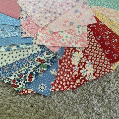 40 5″ Quilting Fabric Squares BEAUTIFUL 30’s And 40’s Reproduction Dumplings
