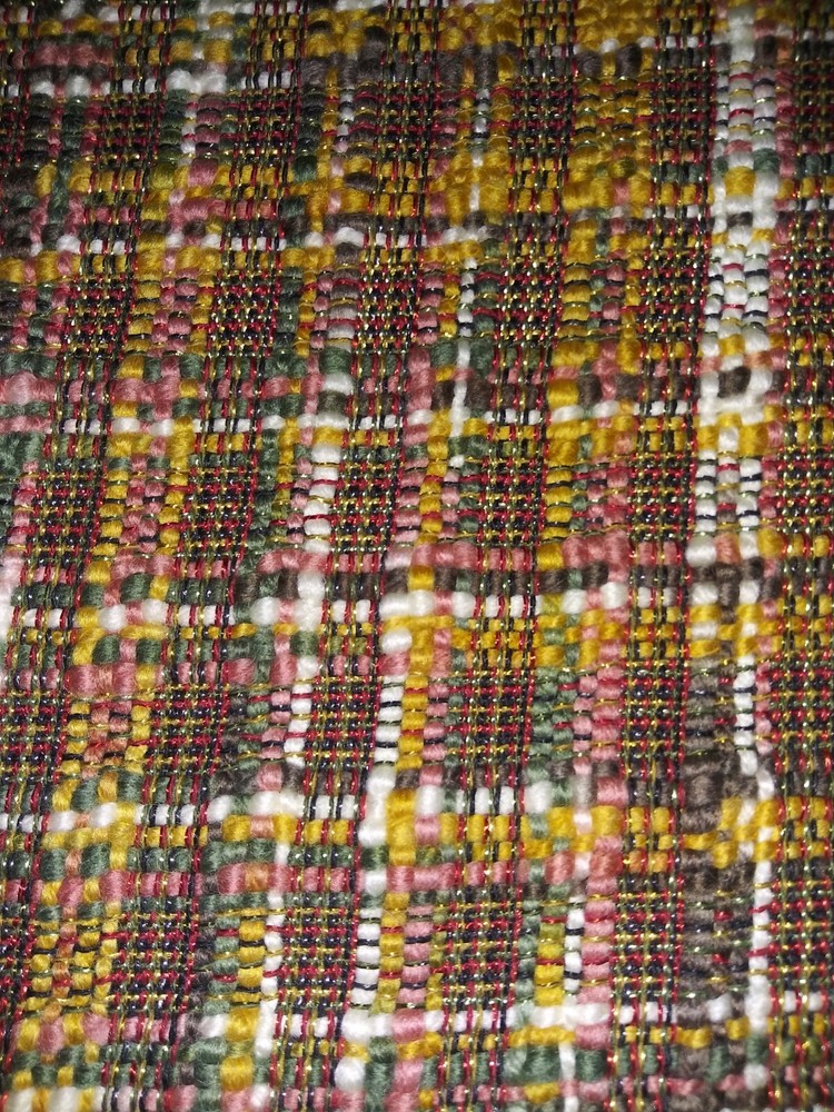 High End Textured Heavy Boucle/Tweed Dress/Suit Fabric 3 Yards x 62″ Wide