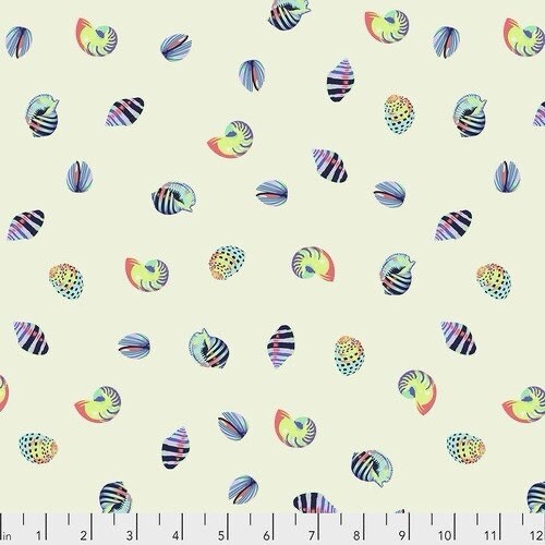 🐚Tula Pink Zuma Sea Shells Aqua Marine FreeSpirit Fabric PWTP121 FQ OOP🐚