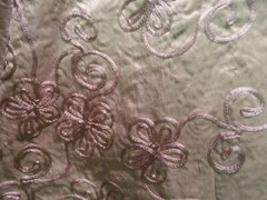 3yd FABULOUS COPPERY GOLD DUPPIONI FABRIC W/ SILK BRAID FLORAL DESIGN EMBROIDERY
