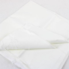 White Polished Cotton Fabric 1 1/3 x 54 in – Lightweight Smooth