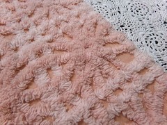 Vtg Chenille Bedspread Fabric 14×19″ Blush Pink Starburst Quilt Material