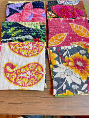 Vintage kantha bundles, Indian SARI Fabric Square, Quilting Kantha Scraps