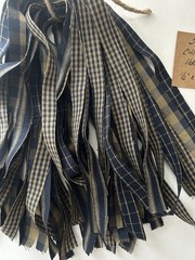 50 NAVY BLUE Check Plaid Stripe Homespun strips 1/2″x18″ or 1″x18″ YOU CHOOSE