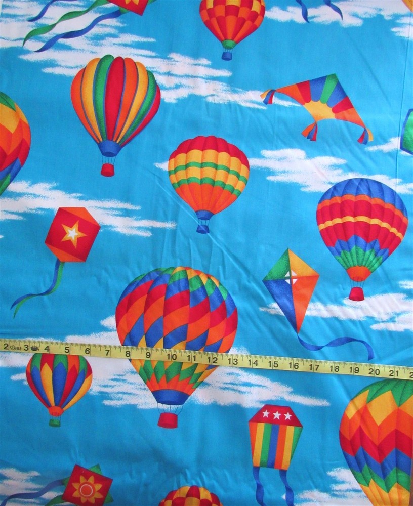 1 yd 100% Cotton Fabric Hot Air Balloons & Kites Flying in the Sky by Cranston