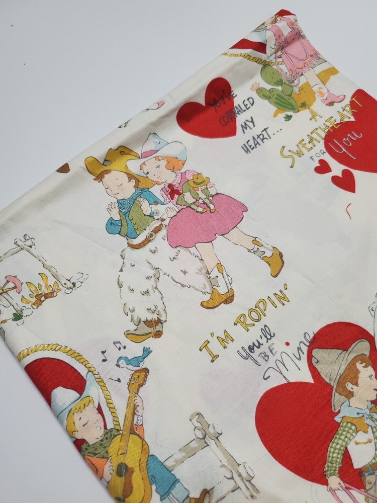Alexander Henry Fabric Valentine You’ll Be Mine De Leon Retro Quilt FAT QUARTER