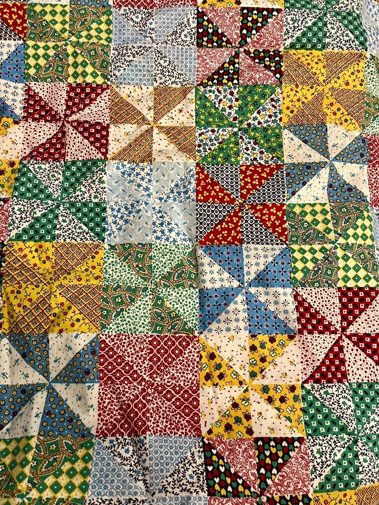 VTG 1970`s Faux Feed Sack Prints 3″ Pinwheel Squares Cheater Quilt 18″X18″ BTFQ
