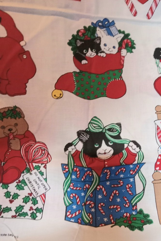 VTG Stunning 14 Christmas Quilting ,Cats,Bear Pillow Shirt LG Appliqués Fabric