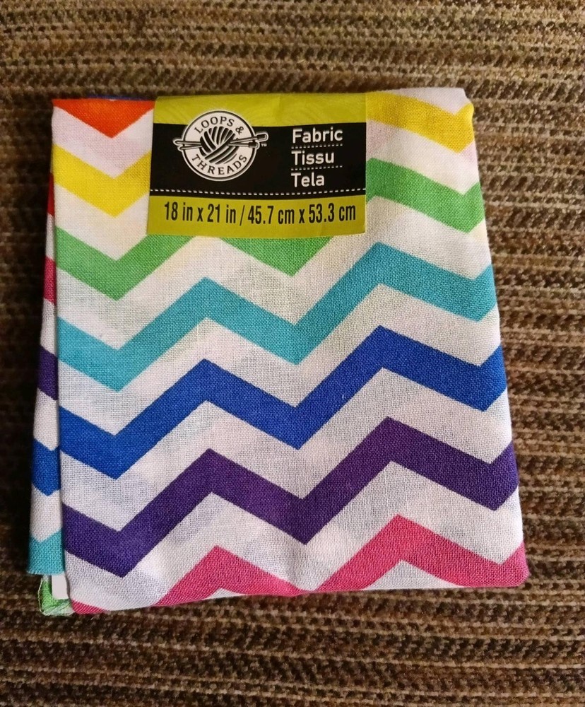 Loops and Threads Fabric, 100% Cotton, 18″ X 21″, Zig Zag Stripes Theme