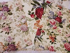 Express Stock 15 Cotton Fabric Samples Light Florals Cream Pink Red 12×16 Metall