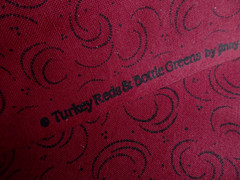 JINNY BEYER TURKEY REDS AND BOTTLE GREENS FABRIC-1 YARD X WOF-RED/MAROON-OOP-HTF