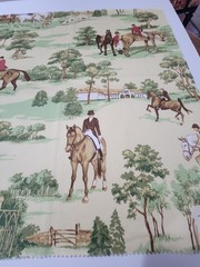 THIBAUT LT Yellow CASTLE PINE EQUESTRIAN Horsed 25″ Square Cotton Sateen Fabric