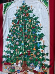 VIP Cranston Print – Christmas Tree Door Hanging – Cut and Sew Fabric Panel