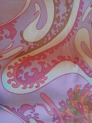 3 FABRIC LOT LIGHT TO MEDIUM WEIGHT 2 SOLID 1 PAISLEY