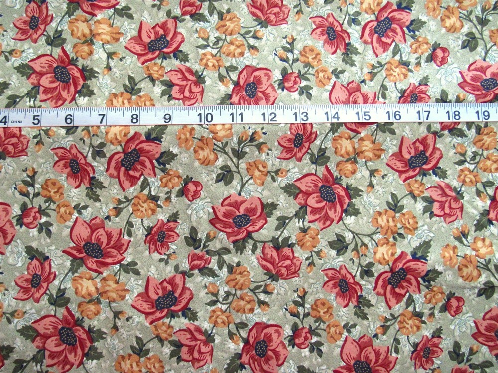 1 1/4 yd Cotton Quilt Club Collection 2003 by Thimbleberries for RJR Fabrics