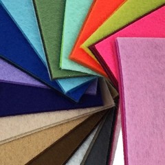 Vibrant 44PCS Craft Felt Sheets – 4×4 inches, 1mm Thick for Unlimited Creativity