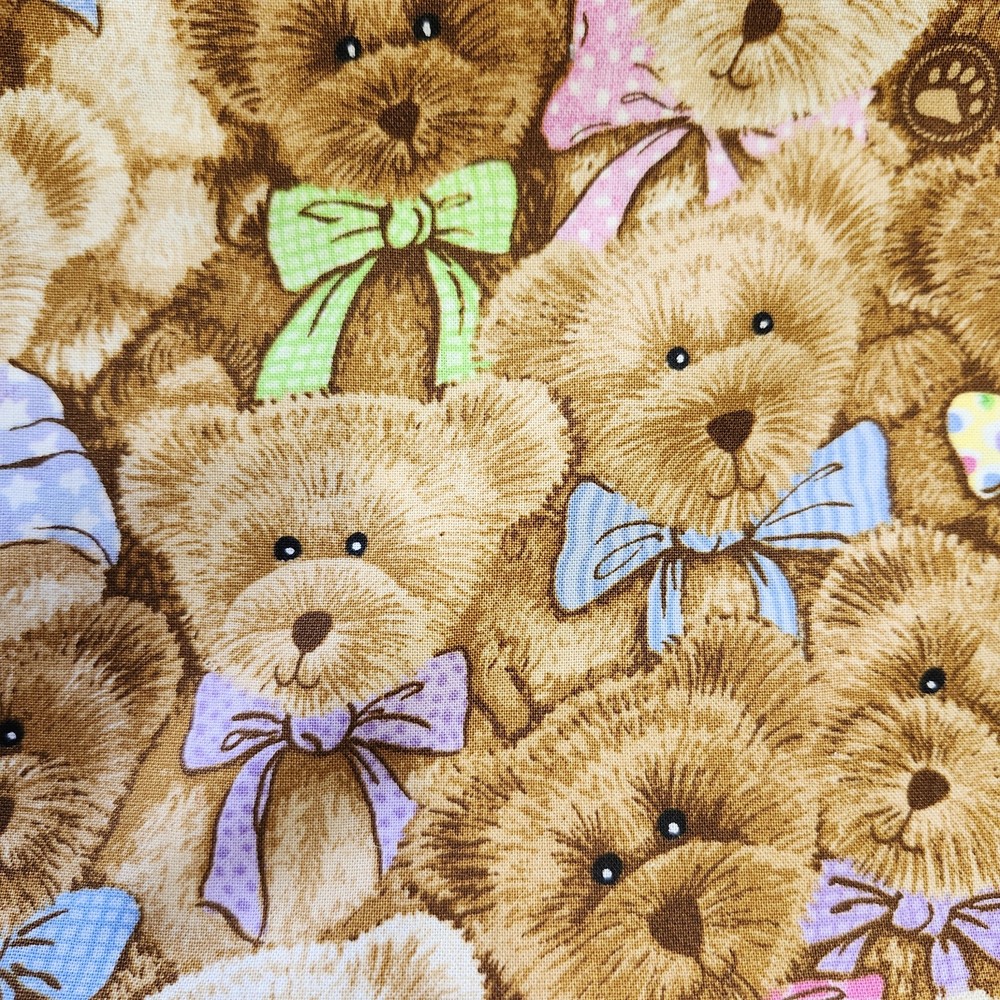 The Boyd Collection Teddy Bears with Bows Material Fabric Sewing Crafts 56 x 42″