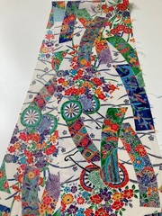 Vintage Japanese kimono silk fabric / white base, floral Tanzaku AB30