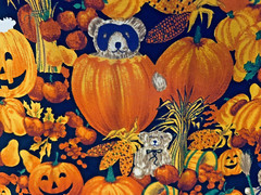 Halloween Teddy Bears in Costumes Jack O` Lantern Leaves Indian Corn BTFE