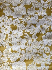 OILCLOTH FABRIC BOLT 12 YDS FLORAL GOLD WHITE 47″ WIDE