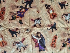HAPPY HAUNTERS HALLOWEEN PRINT 100% COTTON FABRIC RED ROOSTER 12X42 INCHES