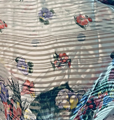 VTG Semi Sheer Large Floral Silk w/Satin Stripe w/ Border Print 45″ X 189″