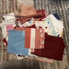 Quilting Fabric Assortment 100% Cotton Fat Quarters Yardage Strips Scraps