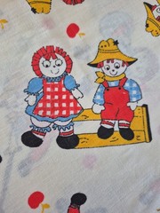 35” x 108” Vintage Fabric Raggedy Ann & Andy Farm Apples Wagon About 3 Yards