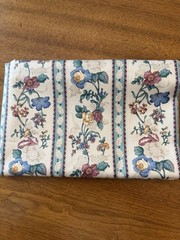 House N Home 90s Floral Strip Cotton Fabric Preshrunk Drape Upholstery 1 1/ 3yd