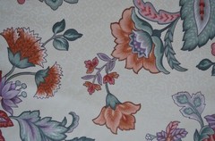 9 YARDS MEDIUM WEIGHT VINTAGE JACOBEAN / 100% COTTON / WHITE PRINTED BACKGROUND