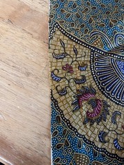 Pokok-Kelapa Indonesian Batik Sarong Fabric Cotton Floral Fan 41×71, Maroon Blue