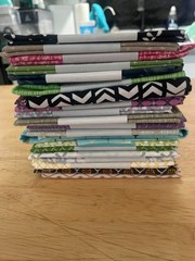 Lot of 20 PATTERN fat quarters-WHAT U SEE IN THE PICTURES IS EXACTLY WHAT U GET