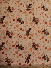 VTG 2010 Disney Minnie Toss Flowers Spring Industries Flannel Fabric 2 Yds Pink