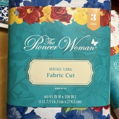 Pioneer Woman quilting/crafting fabric 3 yard packs x3 NIP.