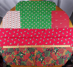 Christmas Fabric Scrap Lot 2 Pounds 6 Ounces Cranston Fabric Traditions Hoffman