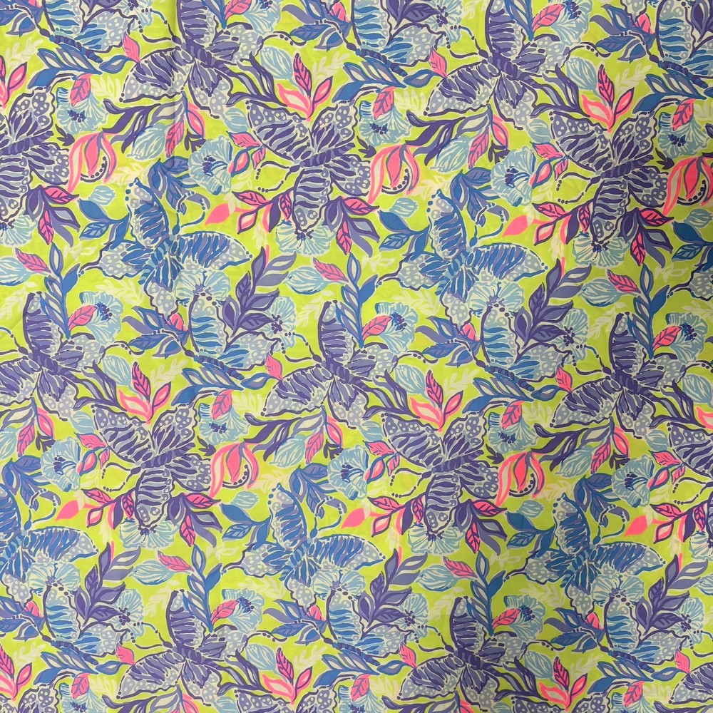 Lilly Pulitzer Cotton Poplin Fabric Dew Drop Stay Fly 36″ x 57″