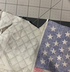 Daisy Kingdom Faux Flag & Star Cheater Quilt Fabric #4582 for Sew | 60″x35″
