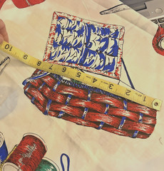 VTG LARGE SCALE Sewing Theme Sewing Machine Buttons Thimble Scissors 44″x25″