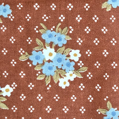 VTG Nosegays On Birdseye Blue White On Rust Debut Designs Cotton Fabric 2.7 YDS