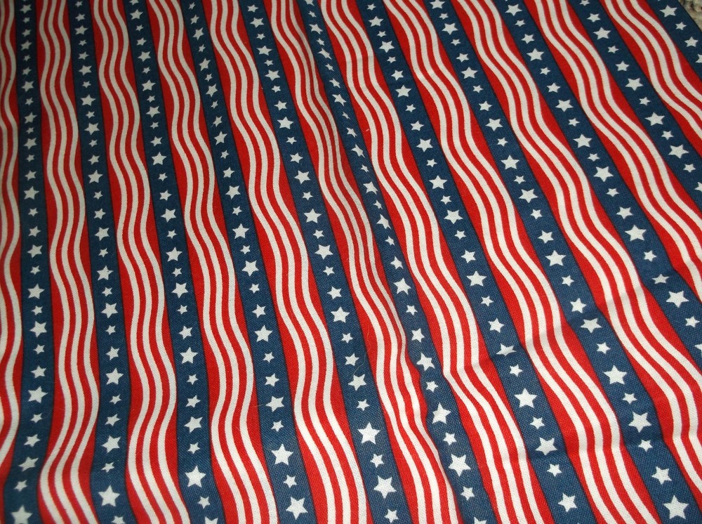 PATRIOTIC RED WHITE BLUE fabric 42 x 72 inches stripe print