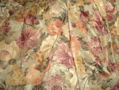 BURLINGTON MONACO MULBERRY GOLD FLORAL (1P) LAGRE FABRIC (55 X 358) 9.94 YARDS
