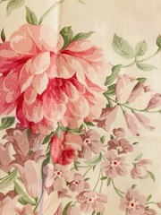 Pastel Pink Purple Flowers on Off White Large Print Fabric 1Y x 43″ Joan Kessler