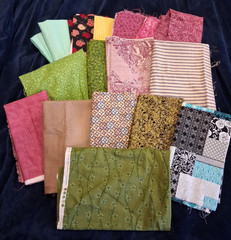 Vintage Quilting Cotton Fabric Lot Assorted Prints & Solids 2.88 lb
