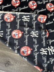 Fleece Fabric NY Yankees New York MLB Baseball 62 Inches Wide x 1.3 Yards