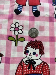 COPR VINTAGE FABRIC RAGGEDY ANN & ANDY, 48″w x 3/4yd PINK BACKGROUND, 60’s, RARE