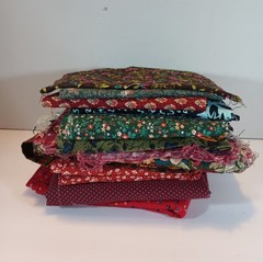 1 Pound 10 Ounces Cotton Print Fabric Quilt Scraps Red Green Brown D