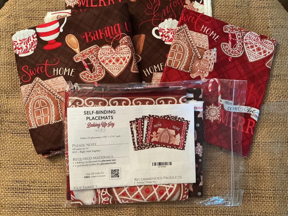 New Baking Up Joy Holiday Fabric & Placemat Kit Shabby Fabrics Wilmington Prints